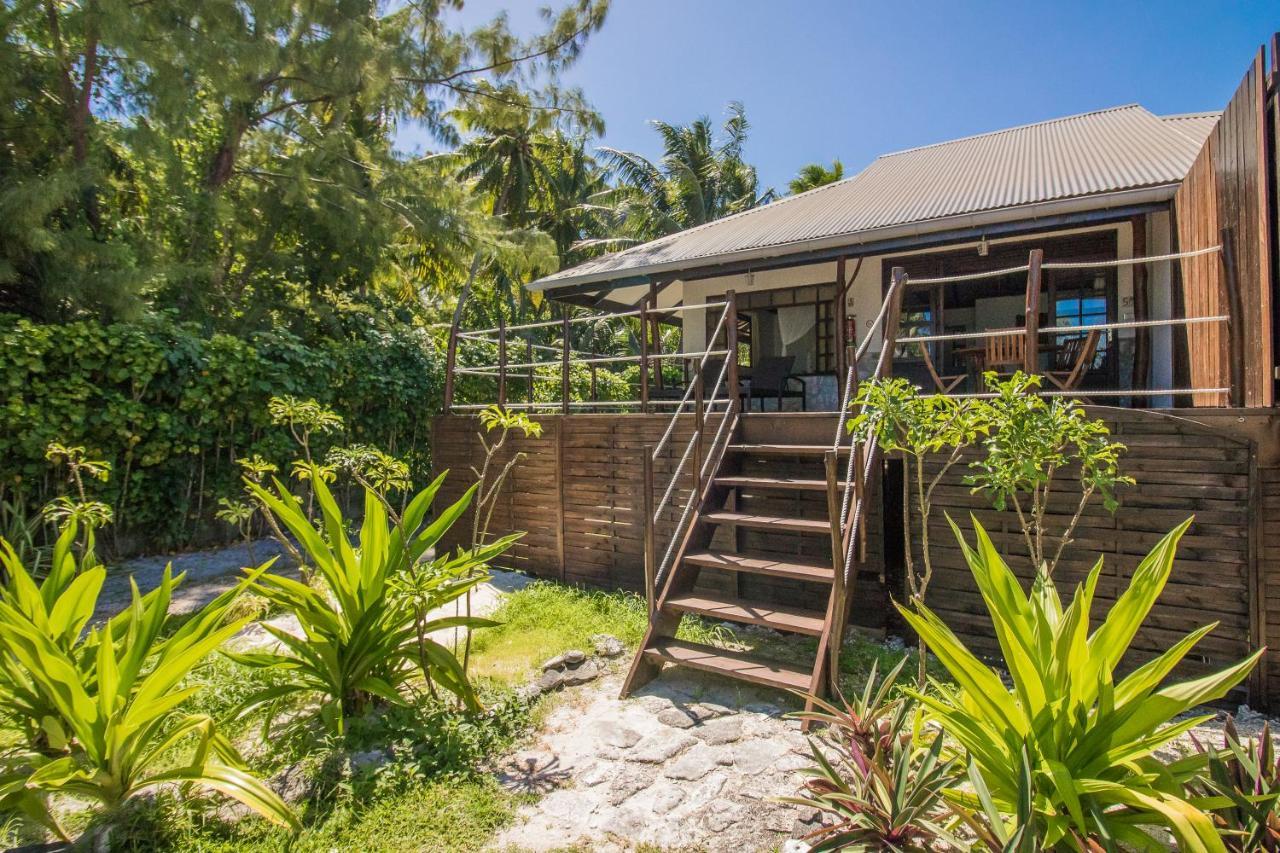 Le Coconut Lodge Avatoru Exterior foto