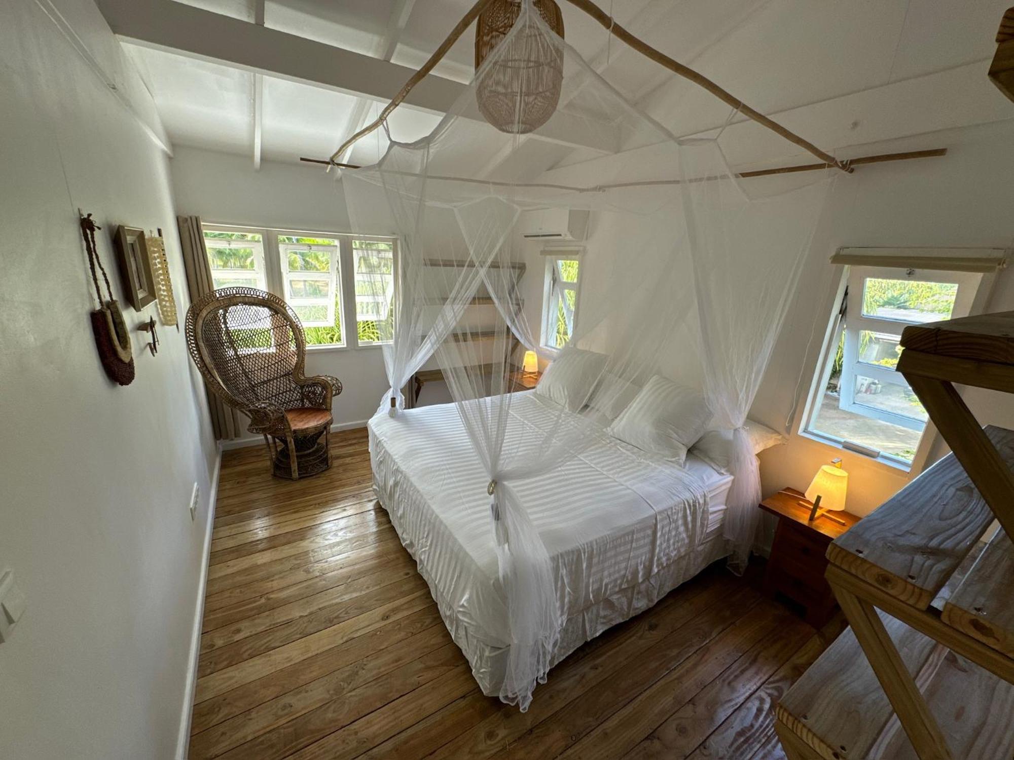 Le Coconut Lodge Avatoru Exterior foto
