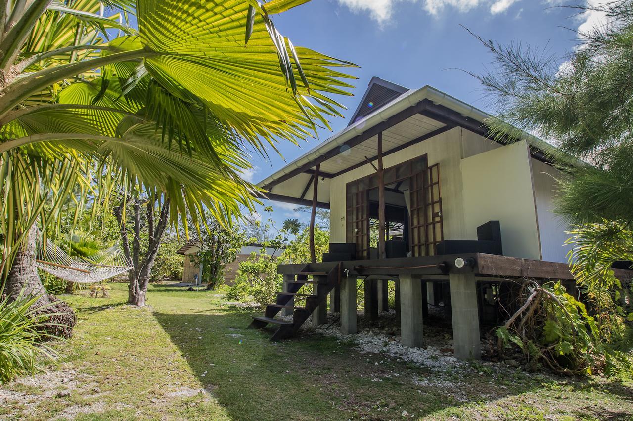 Le Coconut Lodge Avatoru Exterior foto